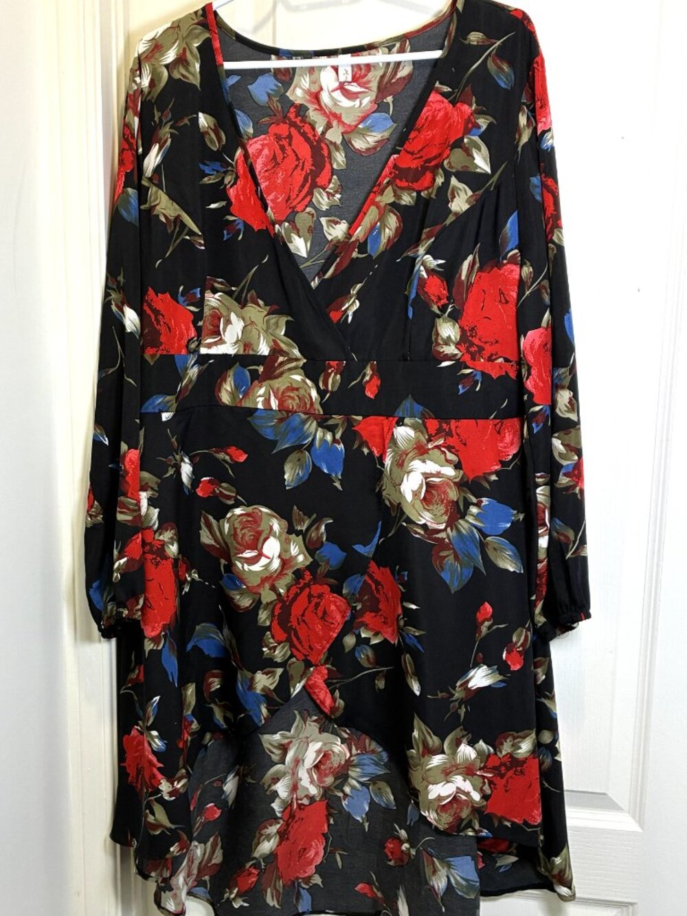 ROSE GAL: Size 3X flare Floral Dress Black with Red Blue & White
